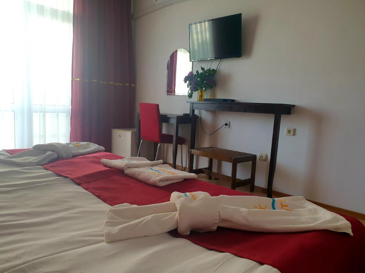 Hotel Feniks لوزينيتس المظهر الخارجي الصورة