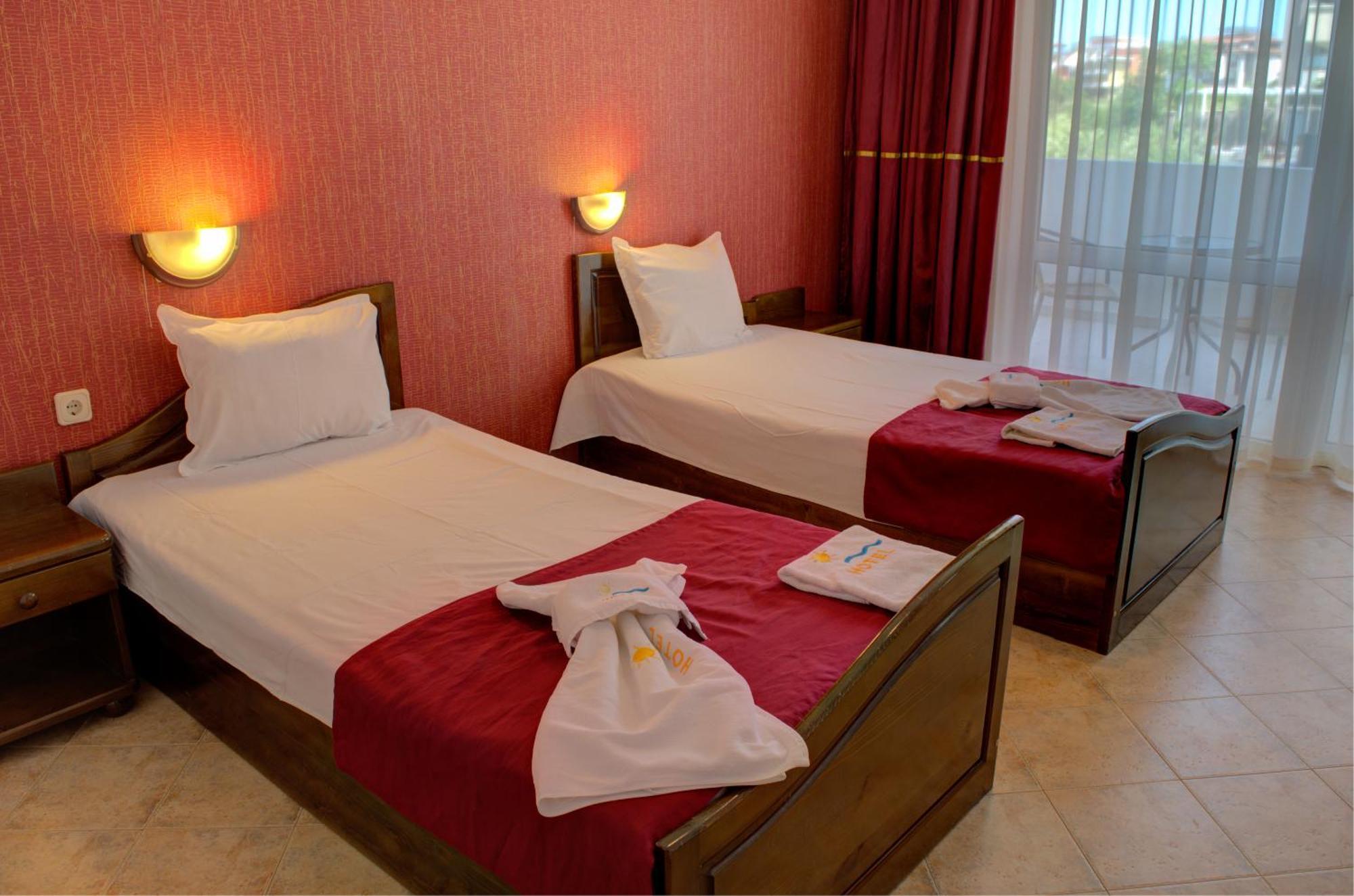 Hotel Feniks لوزينيتس المظهر الخارجي الصورة