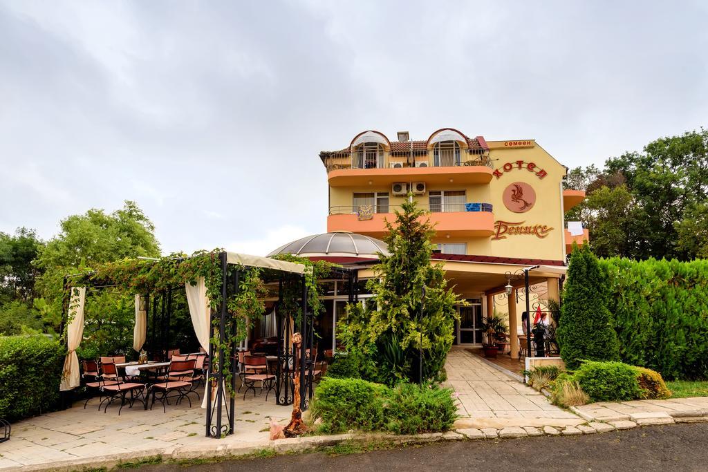 Hotel Feniks لوزينيتس المظهر الخارجي الصورة